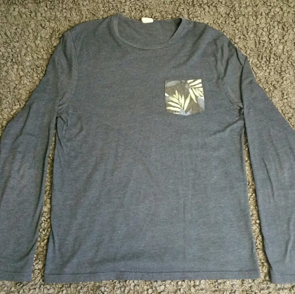 Hollister Shirt
